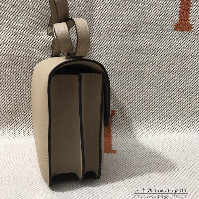 HERMES愛馬仕 H空姐包 進口原廠EP皮 頂級蜜蠟製作 街拍必備單品 風衣灰金銀 單肩斜挎包  Ama1545